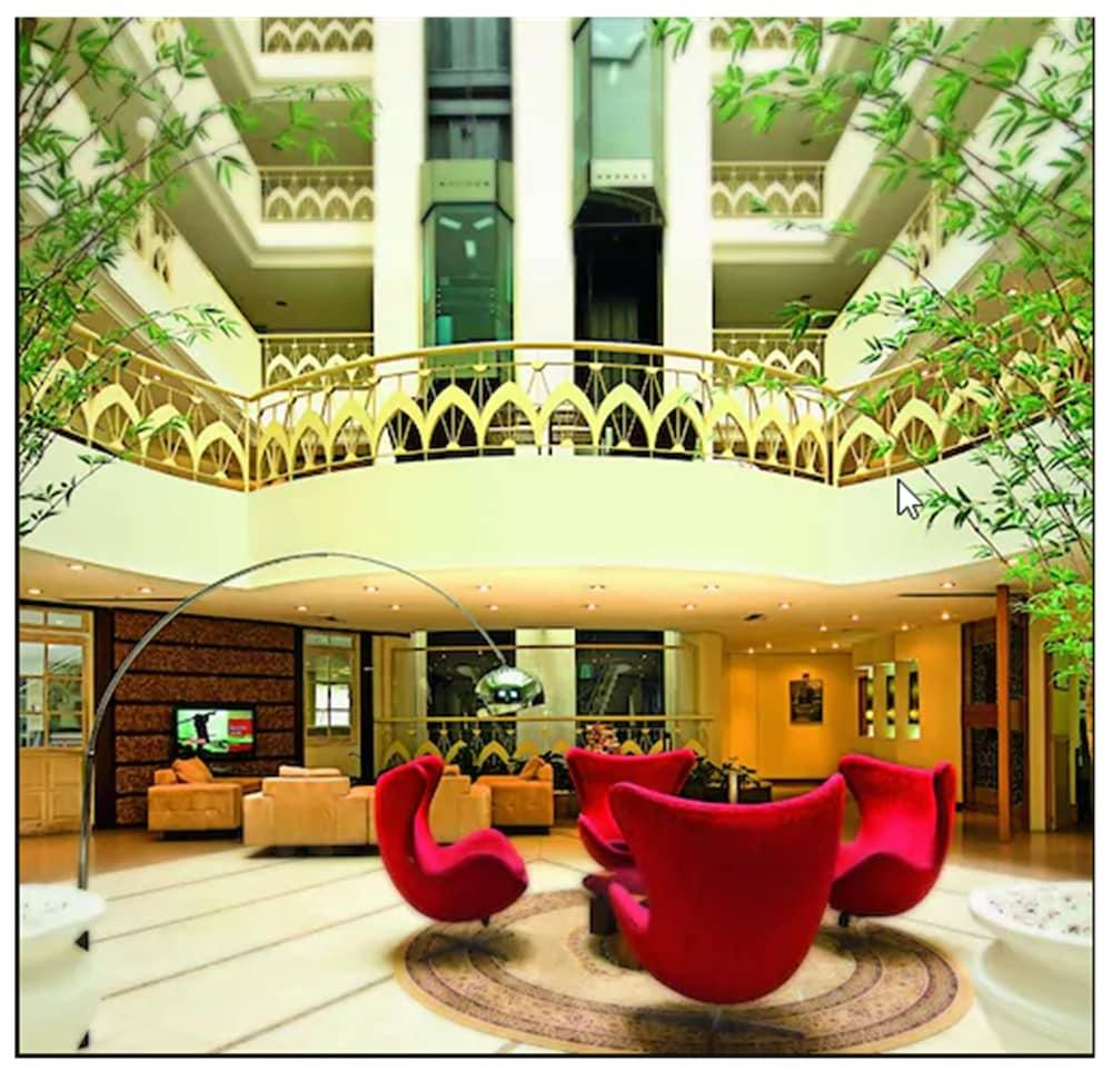 Swan Hotel